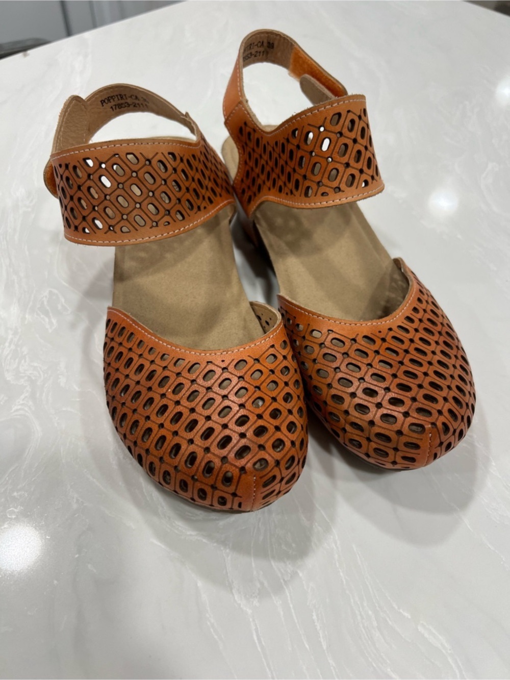 L'Artiste Leather Bohemian Comfy Chic Sandals Geometric Cut Brown Sandals EU 39